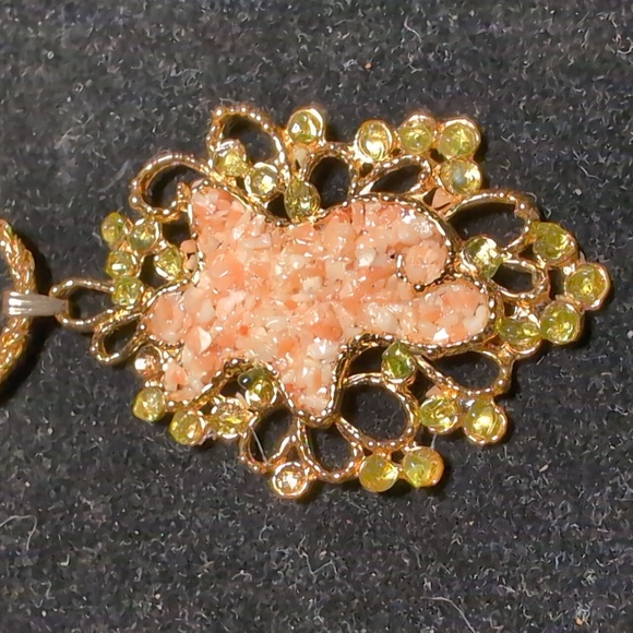 Vintage Gold Tone Necklace with Peach & Pink Stone Chips and Green Rhinestones - Picture 5 of 8